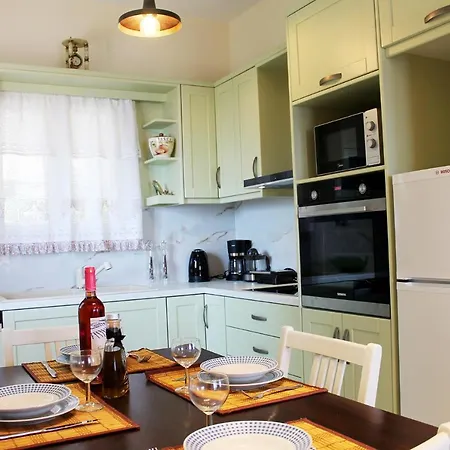 Athra House